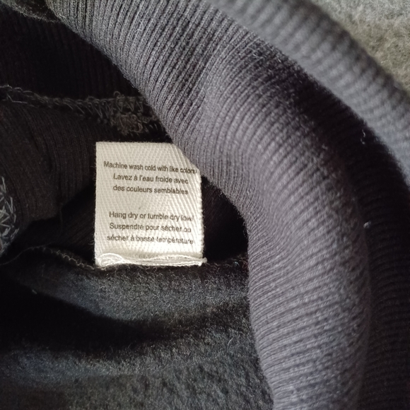 Dovetail Pullover hoodie - Picture 6 of 6